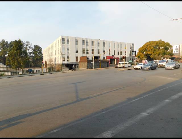 436M² OFFICE TO LET IN CRAIGHALL